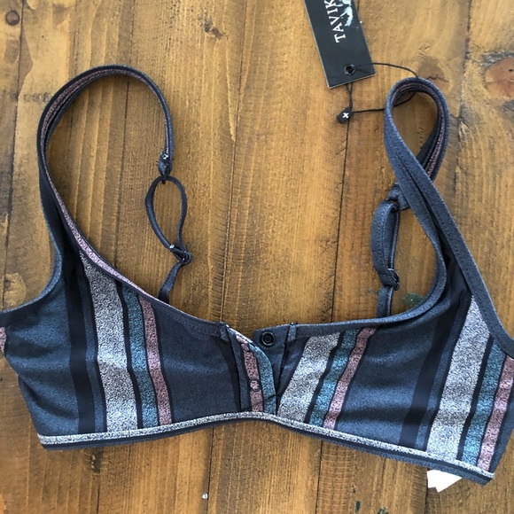 TAVIK ⚡️ NWT underwire top - Picture 10 of 10